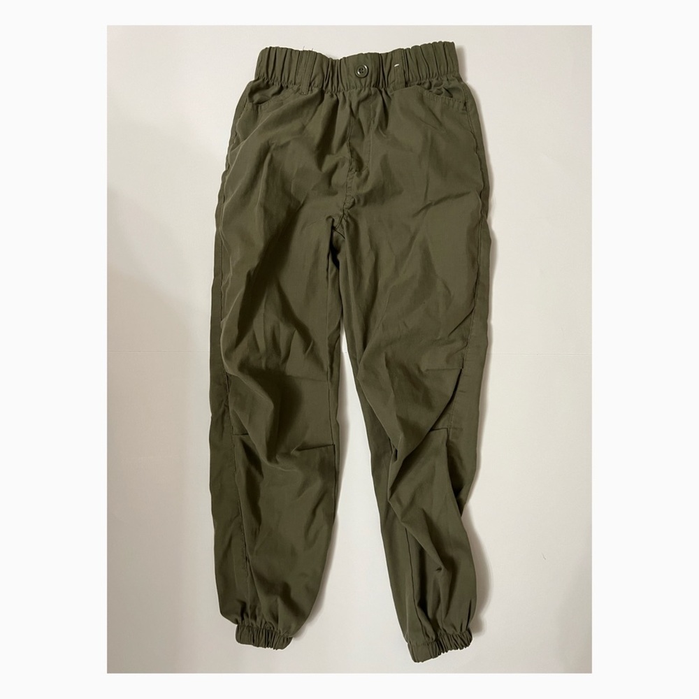 Olivia Kay Girls Green Cargo Joggers - Size Small (7) (Used)